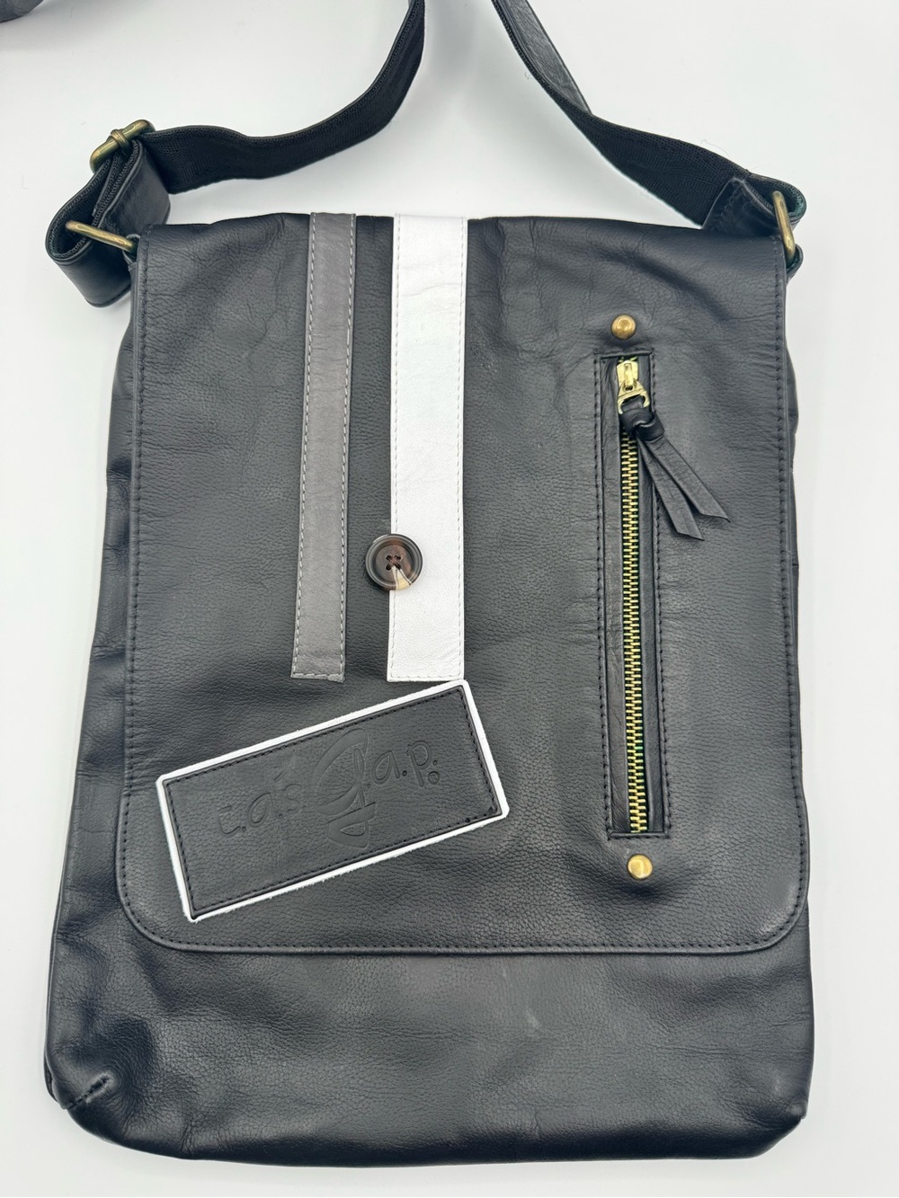Handmade Colombian Leather Black Crossbody Messenger Bag Artisan Boho